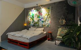 Bụi Homestay - Ferry to Rạch Giá